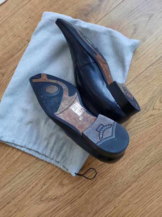 Vând pantofi piele naturala