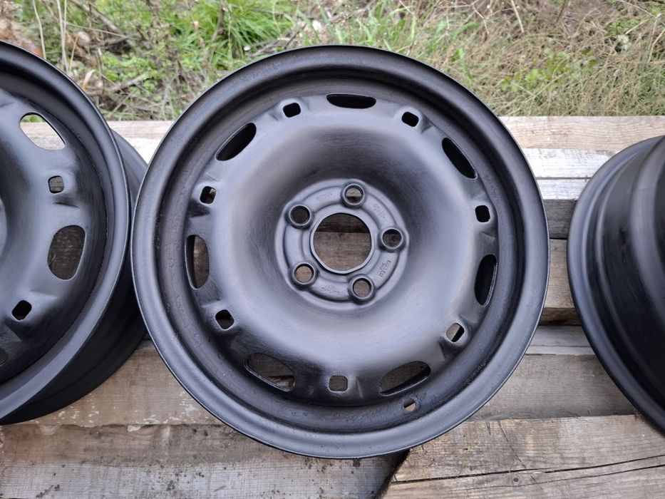 Продавам 4 бр железни джанти 5x100 14 цола 5 J* ЕТ 35 *ц.о 57.1 мм