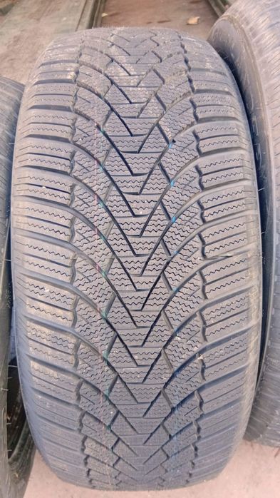 Anvelope iarna 245 50 18