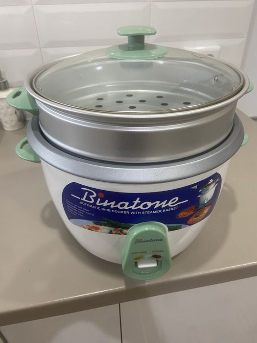 Пароварка-рисоварка