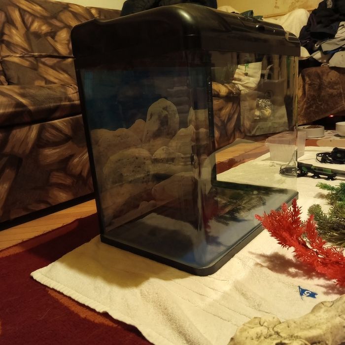 Аквариум 60л+цялостно обурудване