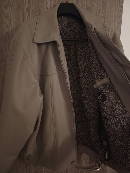 Jachetă din piele naturală nouă