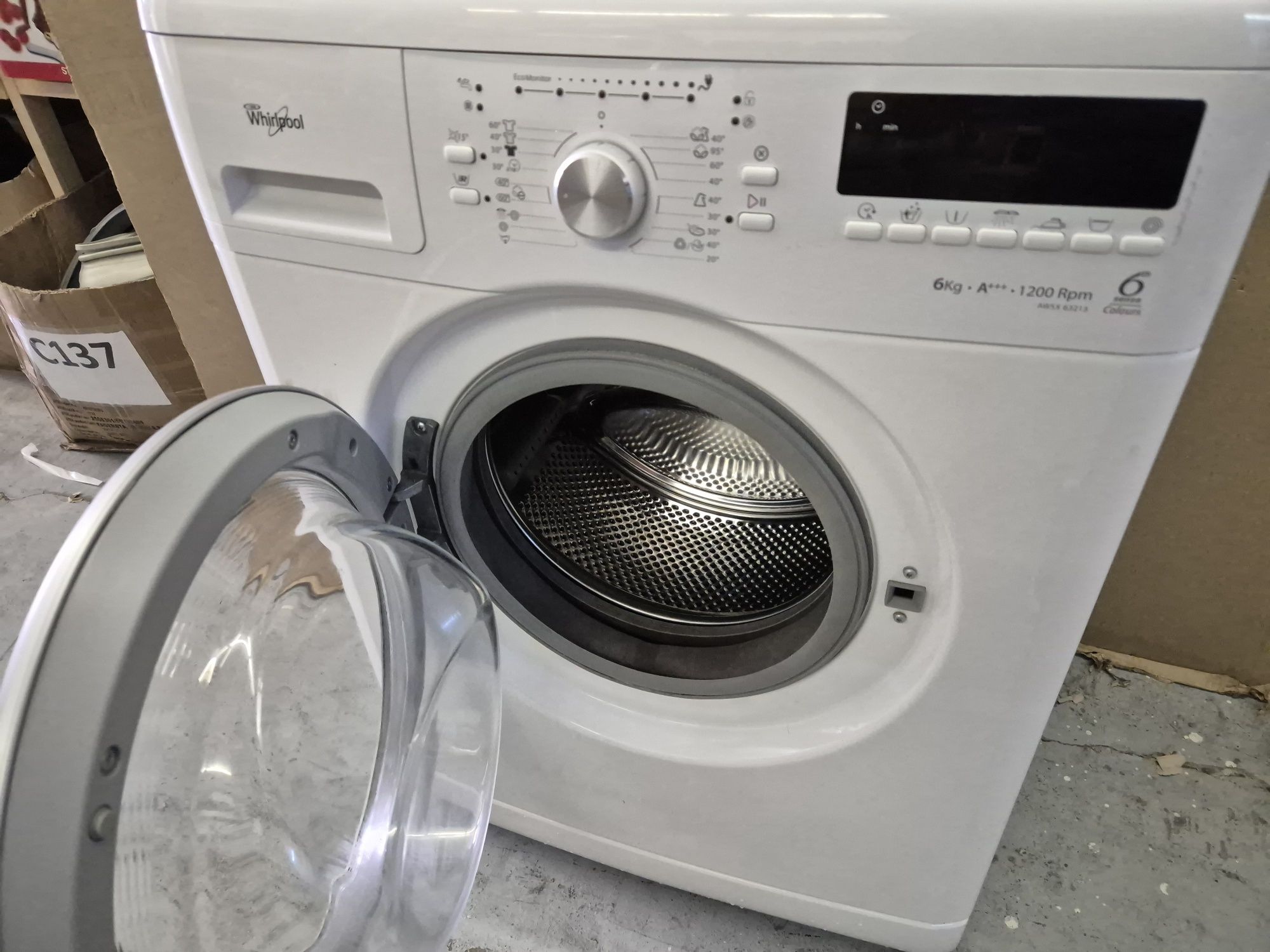 Mașina de spalat Whirlpool 6Th sense ,6 kg A+++