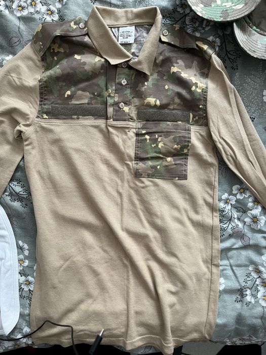 Ținută militară si bocanci de iarna