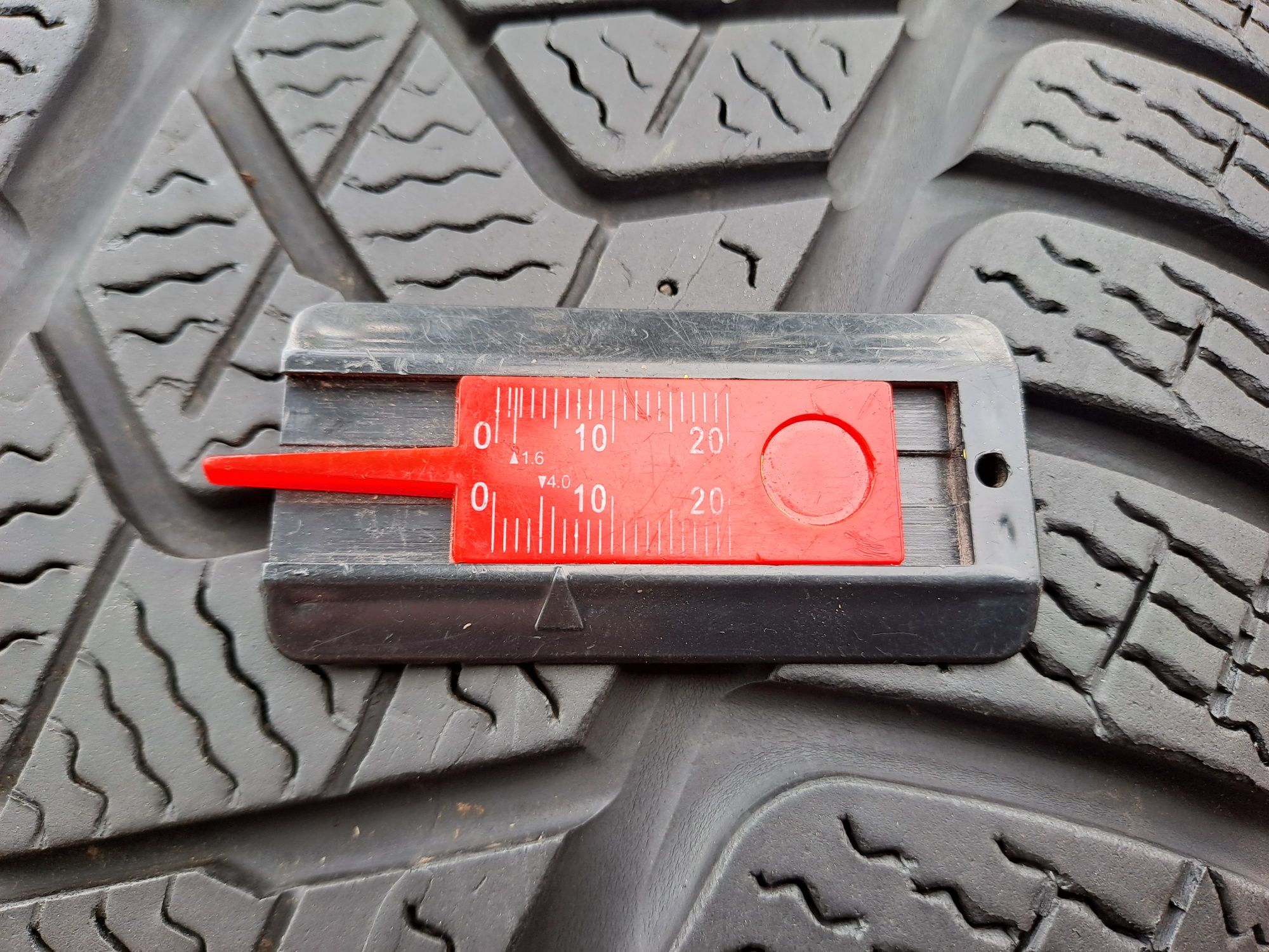 2бр. 235/55/17 Pirelli Sottozero 3