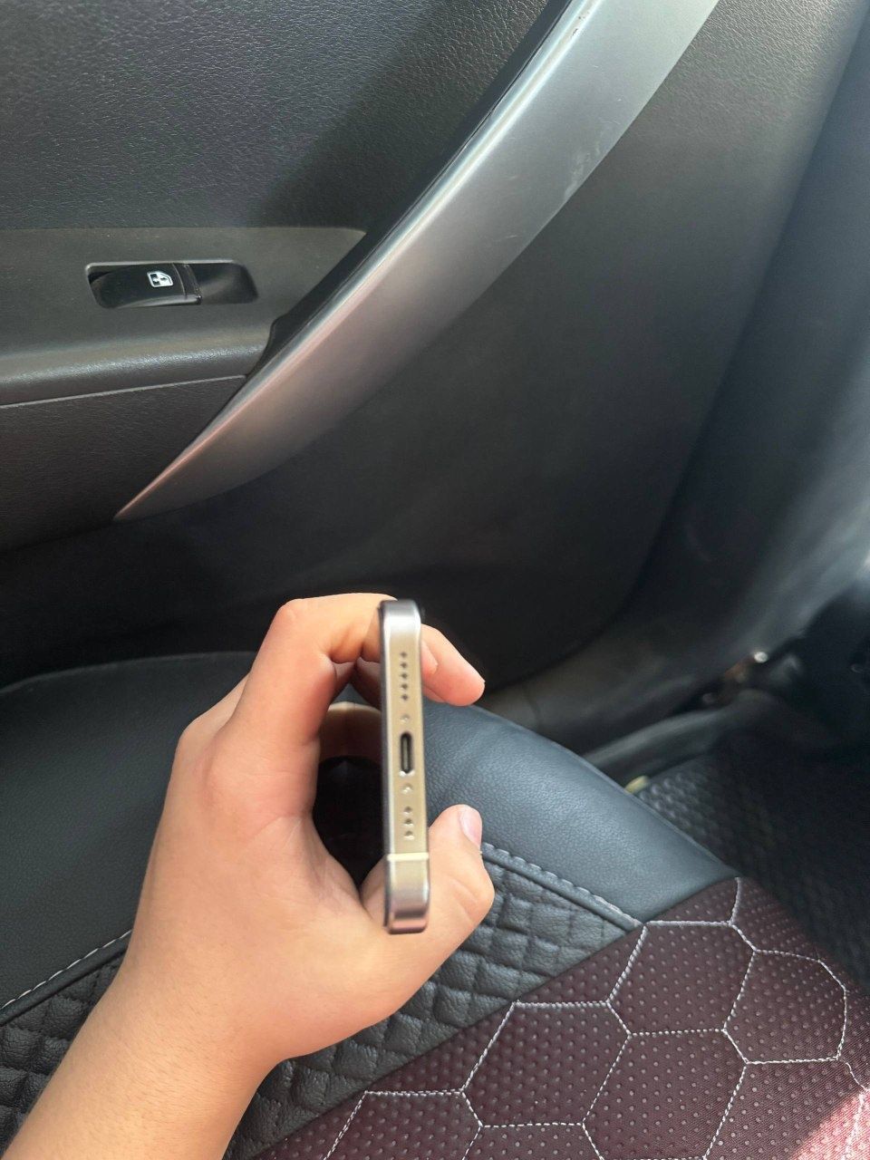 Iphone 15pro ideal