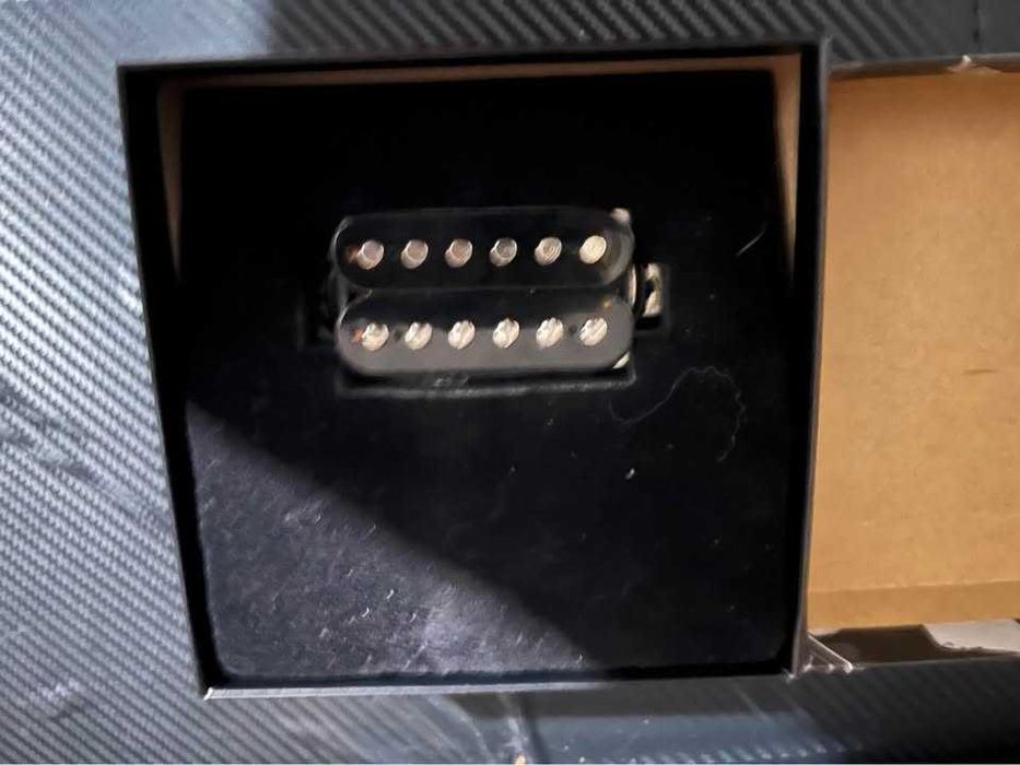 EVH Frankenstein Plus адаптер за китара