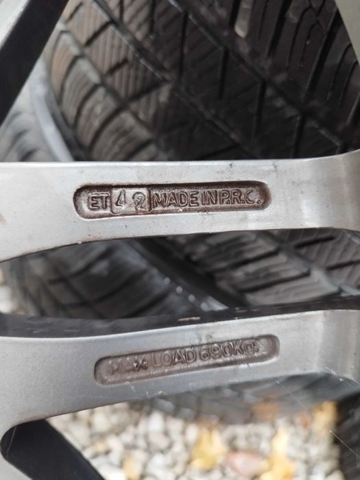 Джанти и зимни гуми 225/40/18Ауди,Шкода,Фолксваген 5.112 Audi,VW,Skoda