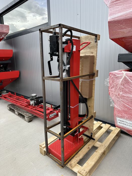 Despicator lemn , spargator lemn 12 tone 220 v