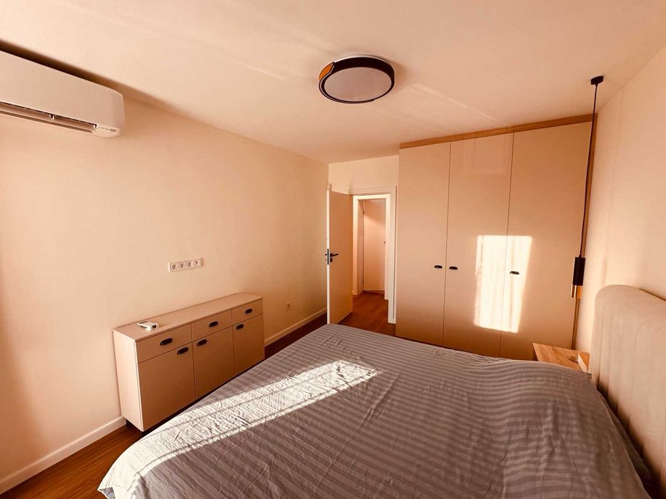 Дава се под наем Двустаен апартамент в Бургас, Изгрев - 98 кв.м за 890 € - Снимка #11