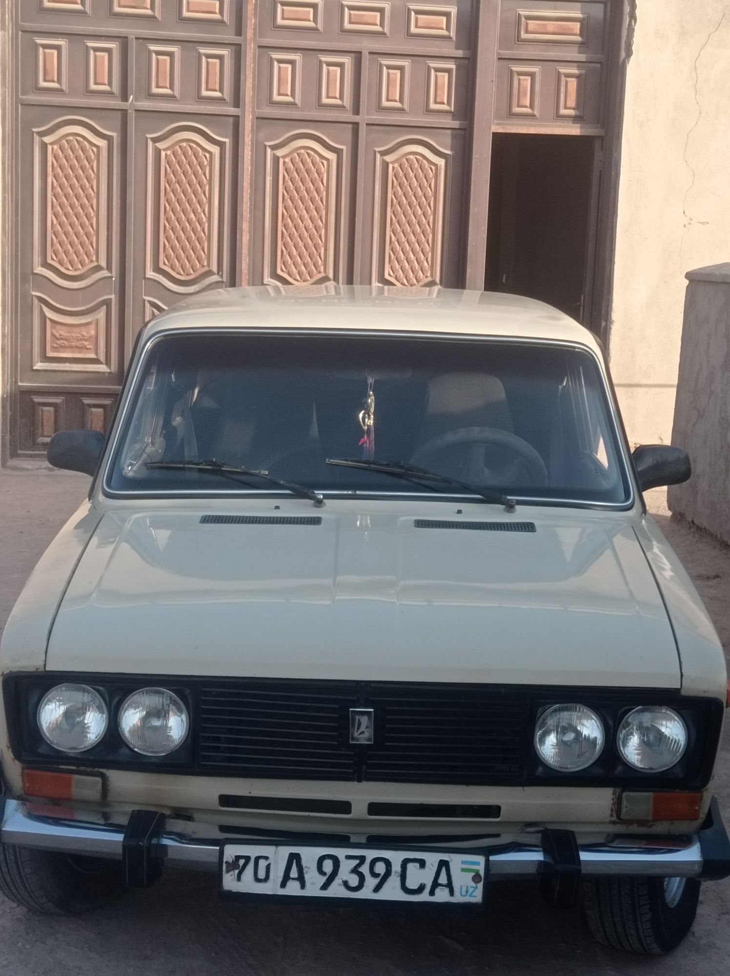 Vaz 21 06 sotiladi