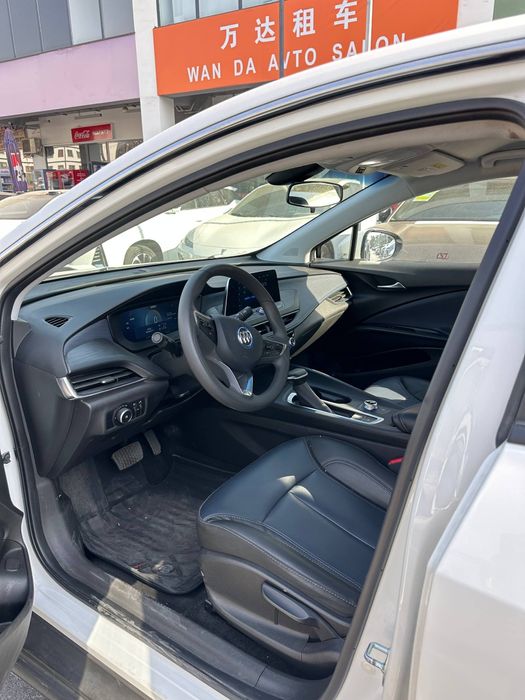 Buick  Velite  6