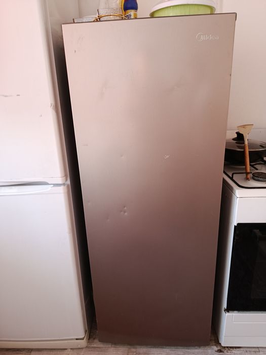 Морозильник Midea