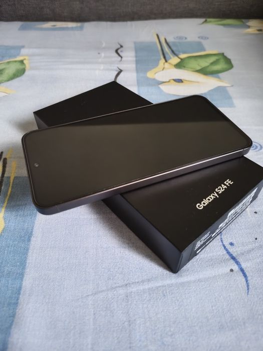 Vând/Schimb Samsung Galaxy S24 FE,8GB RAM, 256GB Impecabil, Garanție
