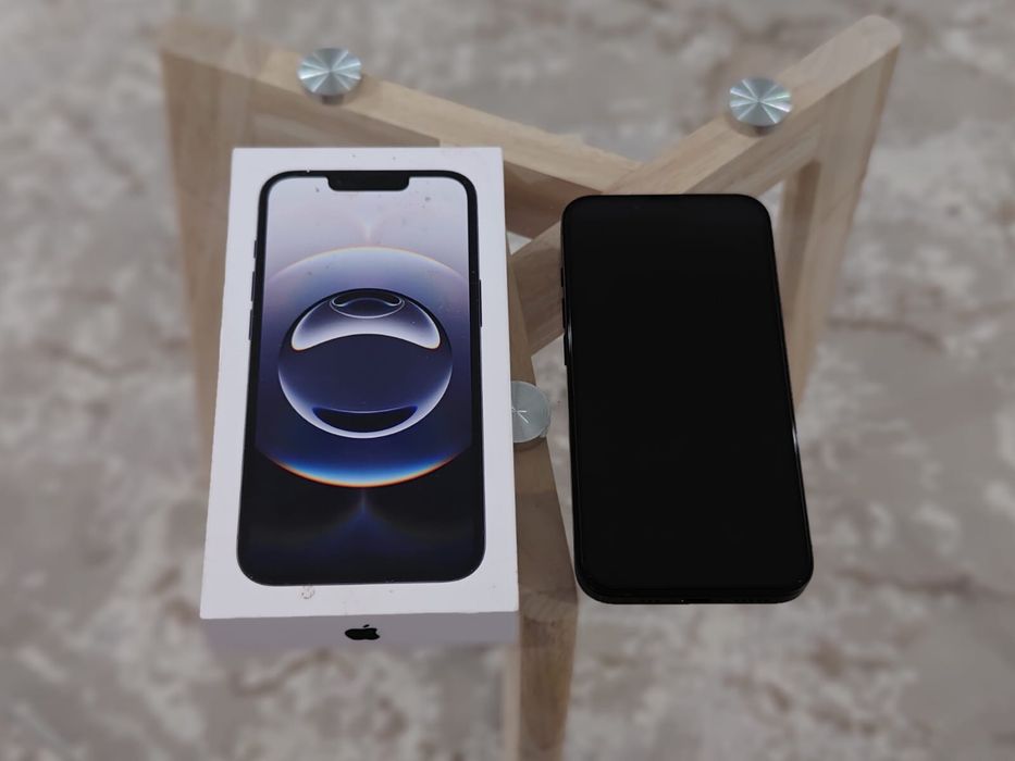 Iphone 16e neverlocked 128gb black