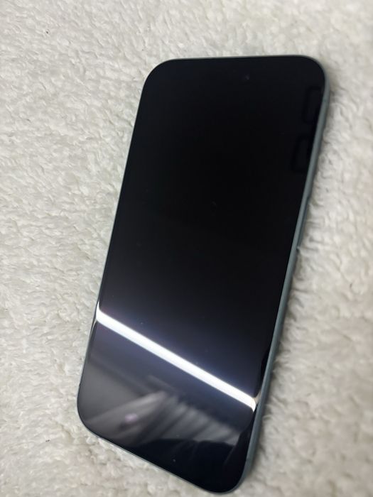 Продавам iphon16, 256gb.