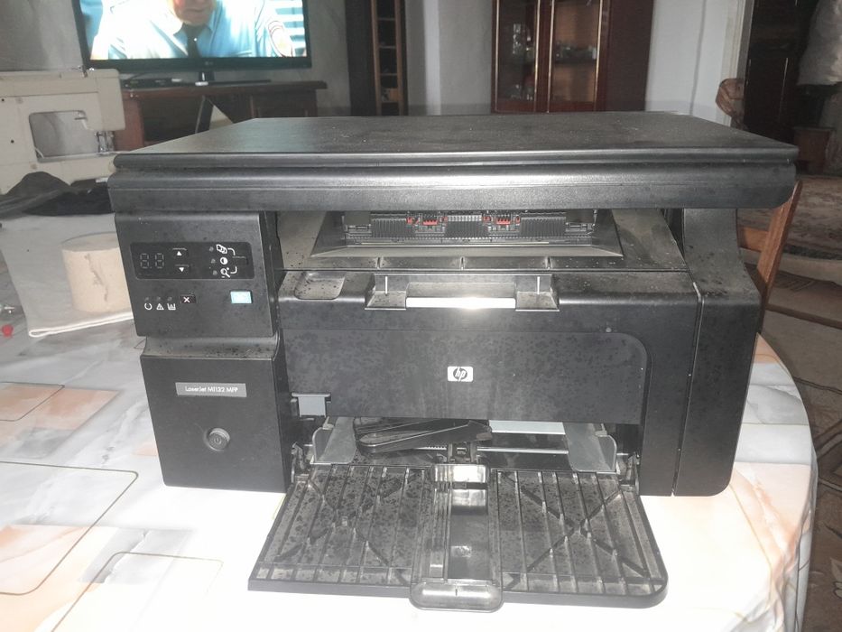 Лазерный принтер hp LaserJet M1132 MFP