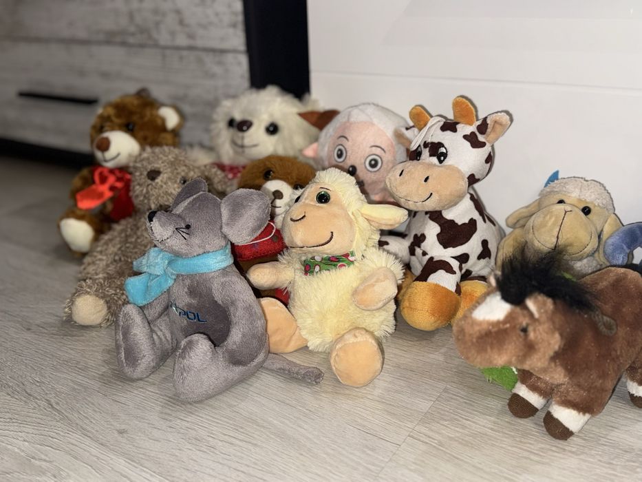 Плюшени играчки