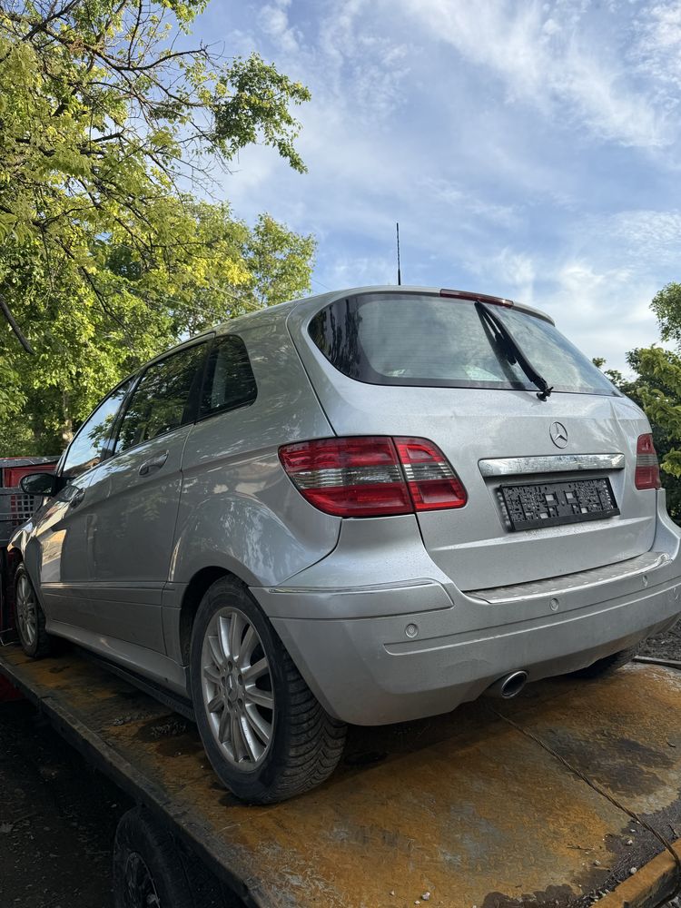 Mercedes B200 W245 На Части !