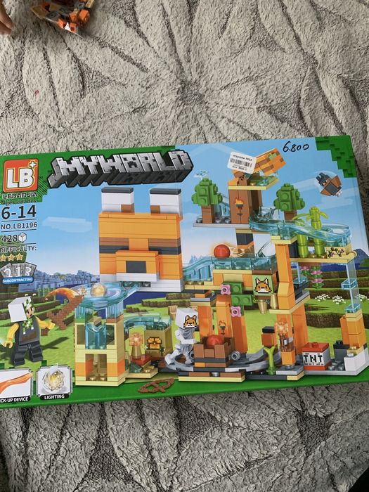 Продам лего майнкрафт конструктор