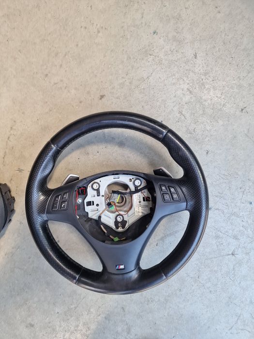 Volan m pachet cu padele facelift airbag bmw e87 e82 e90 e91 e92 e93