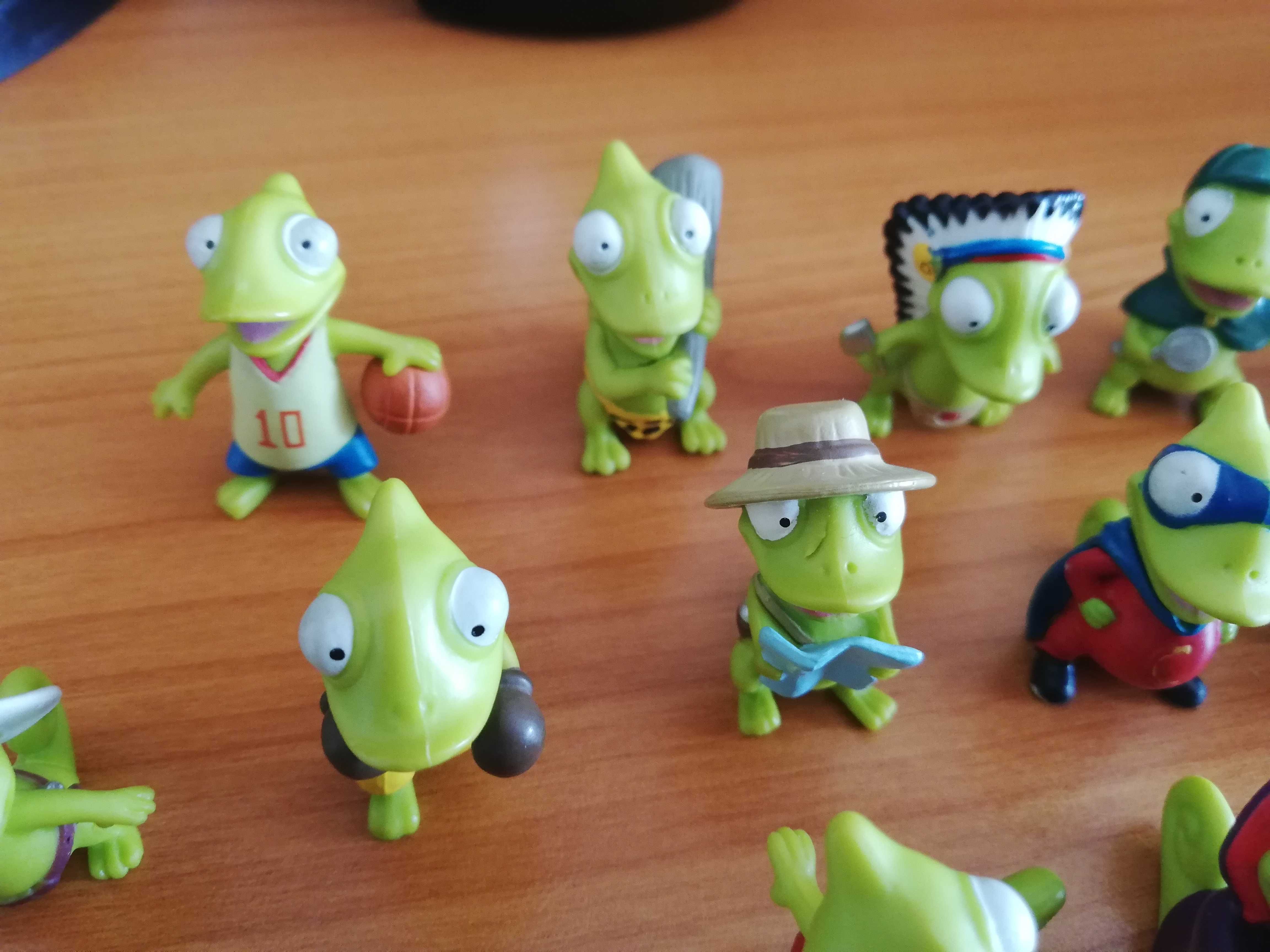 Figurine Extra-KINDER,Set Chameleon din cauciuc,Sofficini 2010 Italia