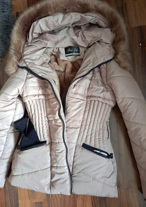 Geaca bej mărime L