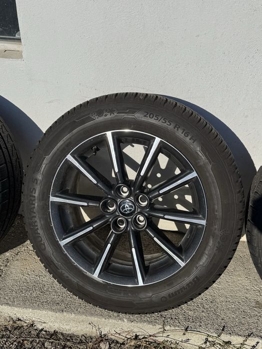 Set roti 205 55 16 cu prindere 5x100