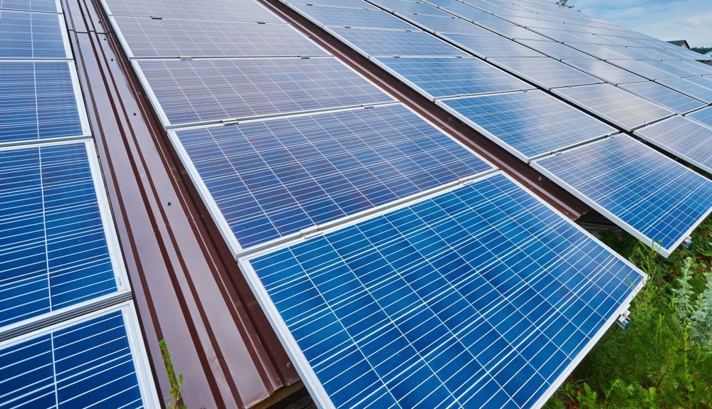 Montaj panouri fotovoltaice , manopera panouri solare