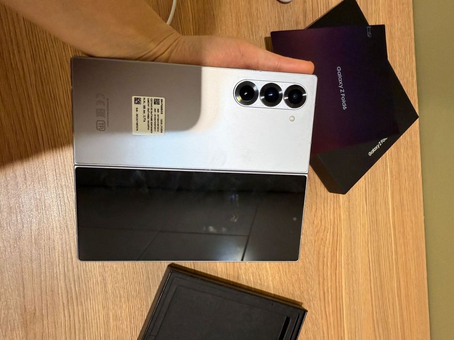 Samsung Galaxy Z Fold6