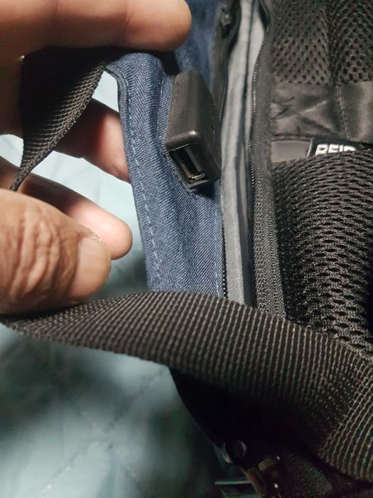 Rucsac antifurt Cognyte XDDesign