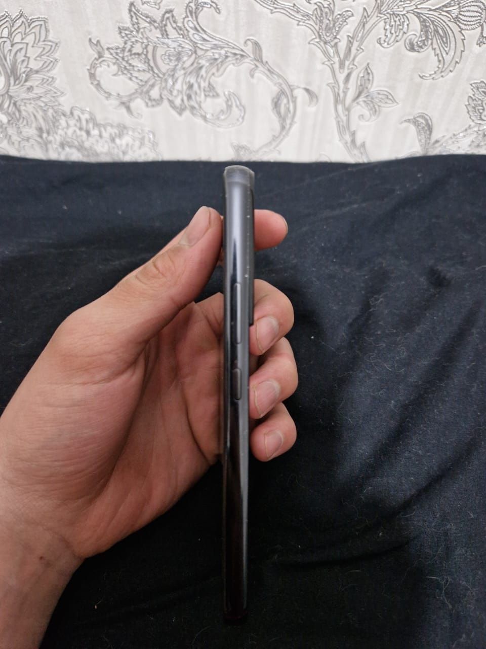 Samsung s 22 черного цвета