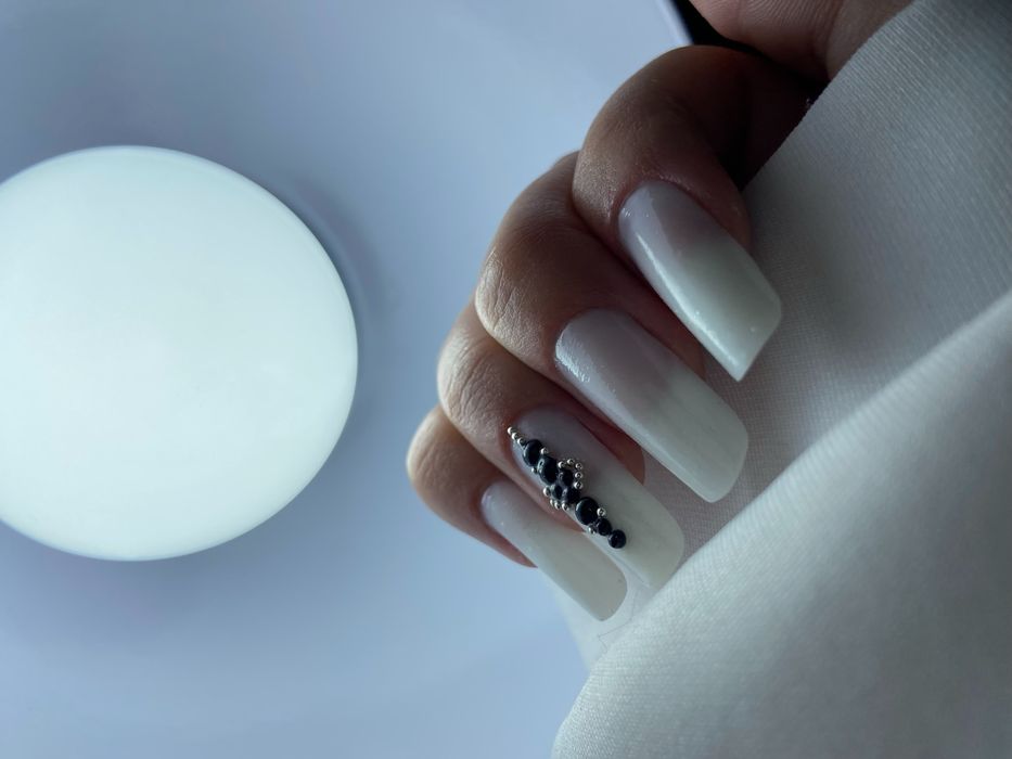 Manichiură cu gel & Nail Art – prețuri promoționale!