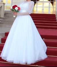 Продается свадебные платья 35000