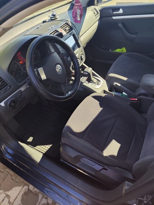 Variante VW Jetta,cutie automata. 2007 209.000 km