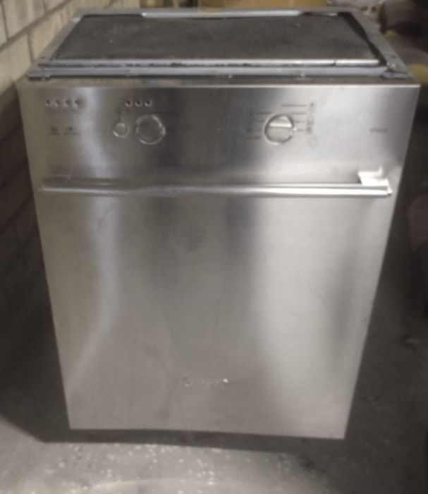 Посуда мойка Аристон