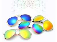 Сонцезащитные очки цветные стекла