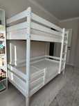 Продам 2-х ярусную детскую кровать