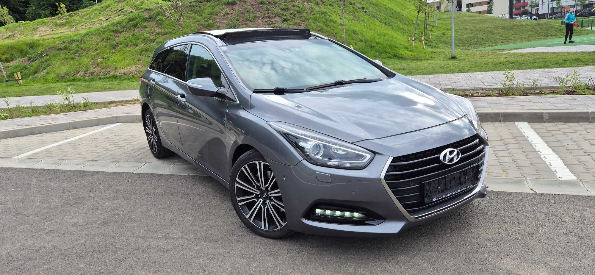 Hyundai i40 Platin+ Facelift 1.7CRDi 141cp Euro 6 Automat 7+1 Viteze