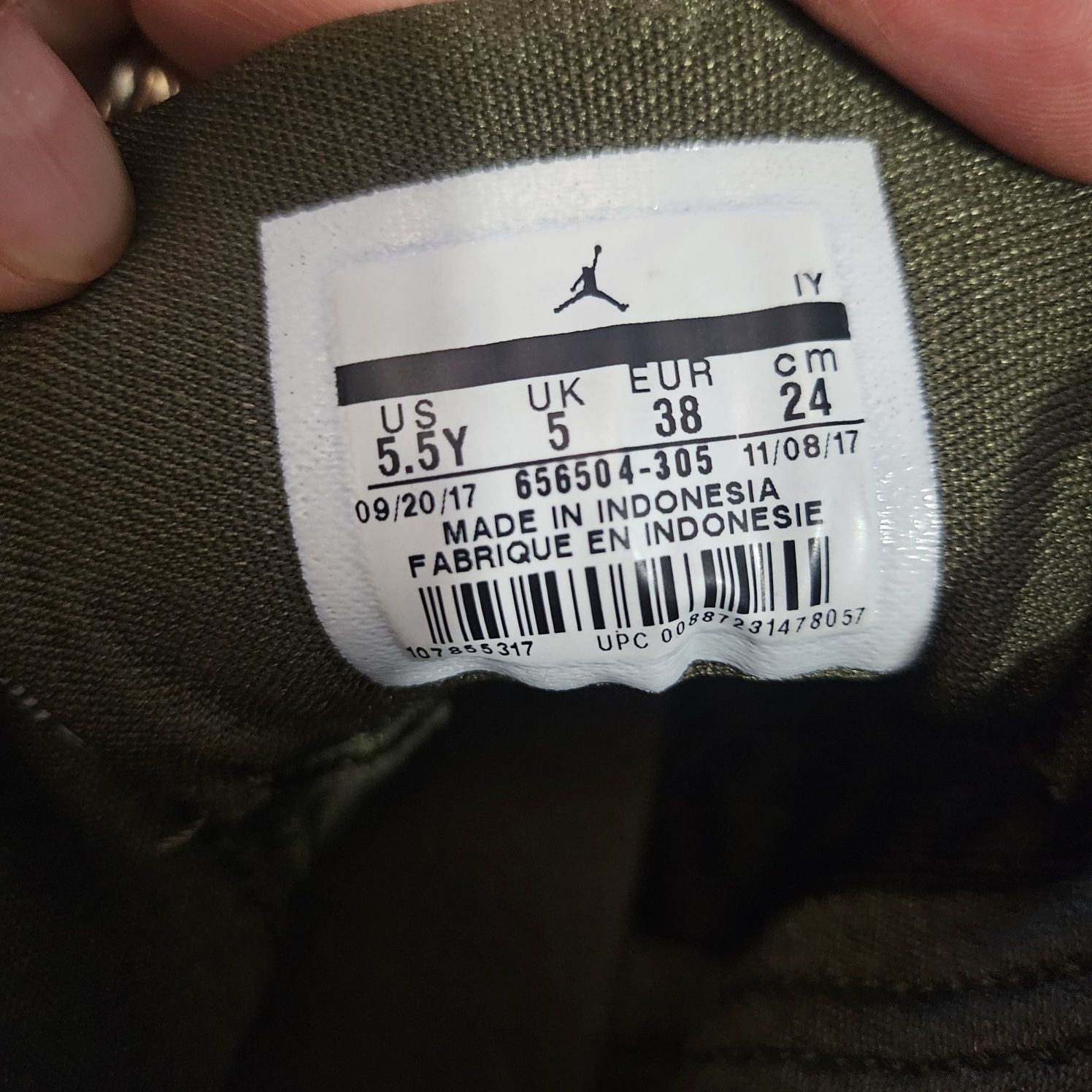 Jordans  marime 38