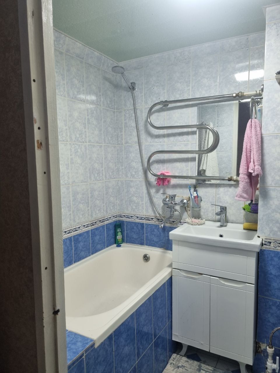 Продается срочно своя 2х комнатная квартира. Можно ипотека