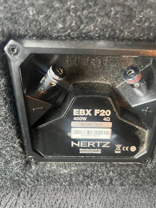 Бас каса марка hertz