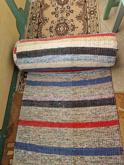 Covor țesut la război