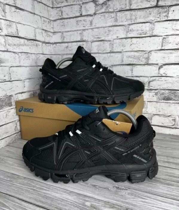 Продам кроссовки asiks термо, НОВЫЕ