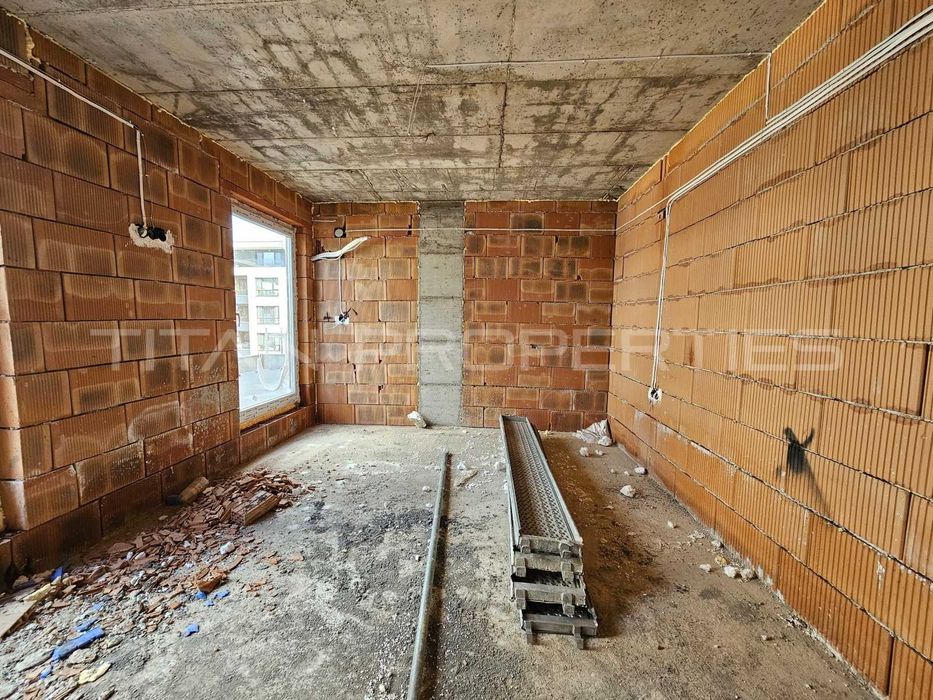 Продава се Тристаен апартамент в Пловдив, Христо Смирненски - 179 кв.м за 1066 €/кв.м - Снимка #4