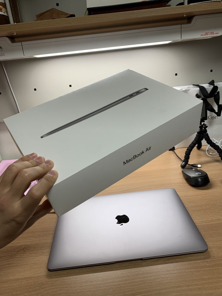 MacBook Air 2019 Space Grey