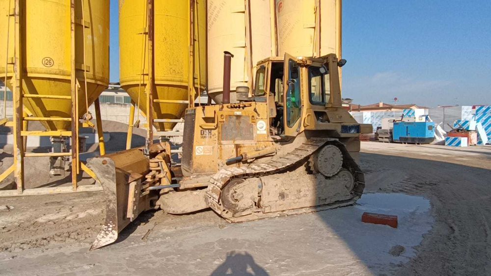 Buldozer Caterpilar D5