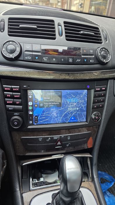 Китайска мултимедия за w211