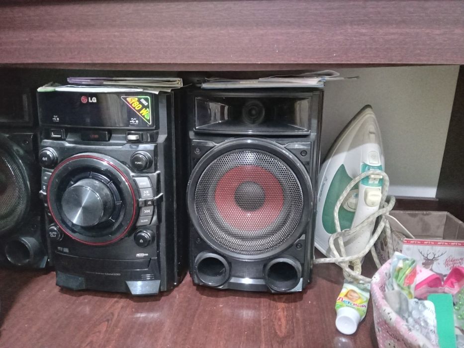 Музыкальный центр