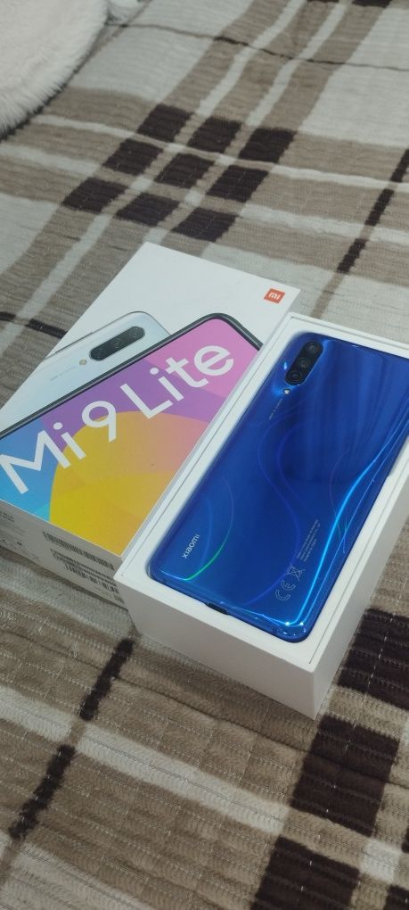Продам Xiaomi Mi 9 lite